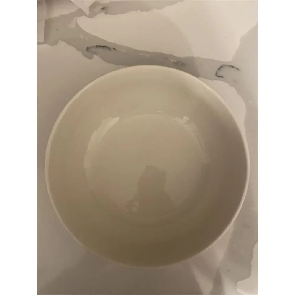 Vintage Pfaltzgraff Holiday Serving Bowl 9 Inches Snowflake Tree Mittens